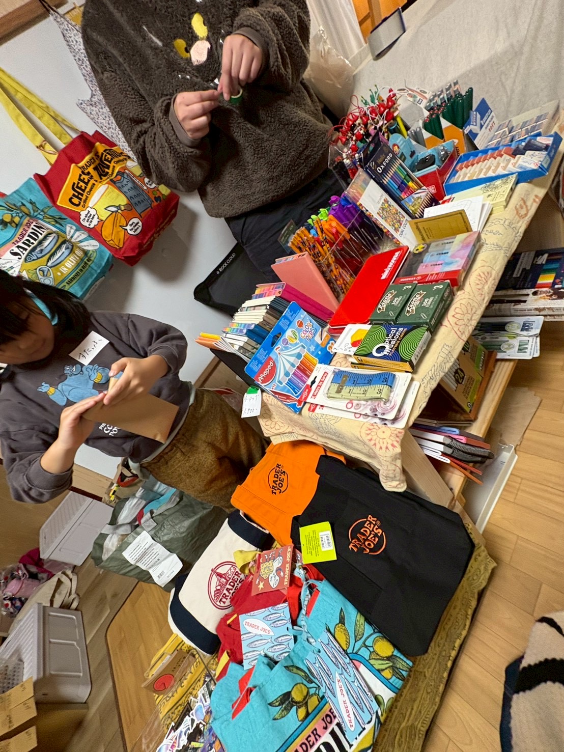 こども店長も頑張ってお店を盛り上げています。