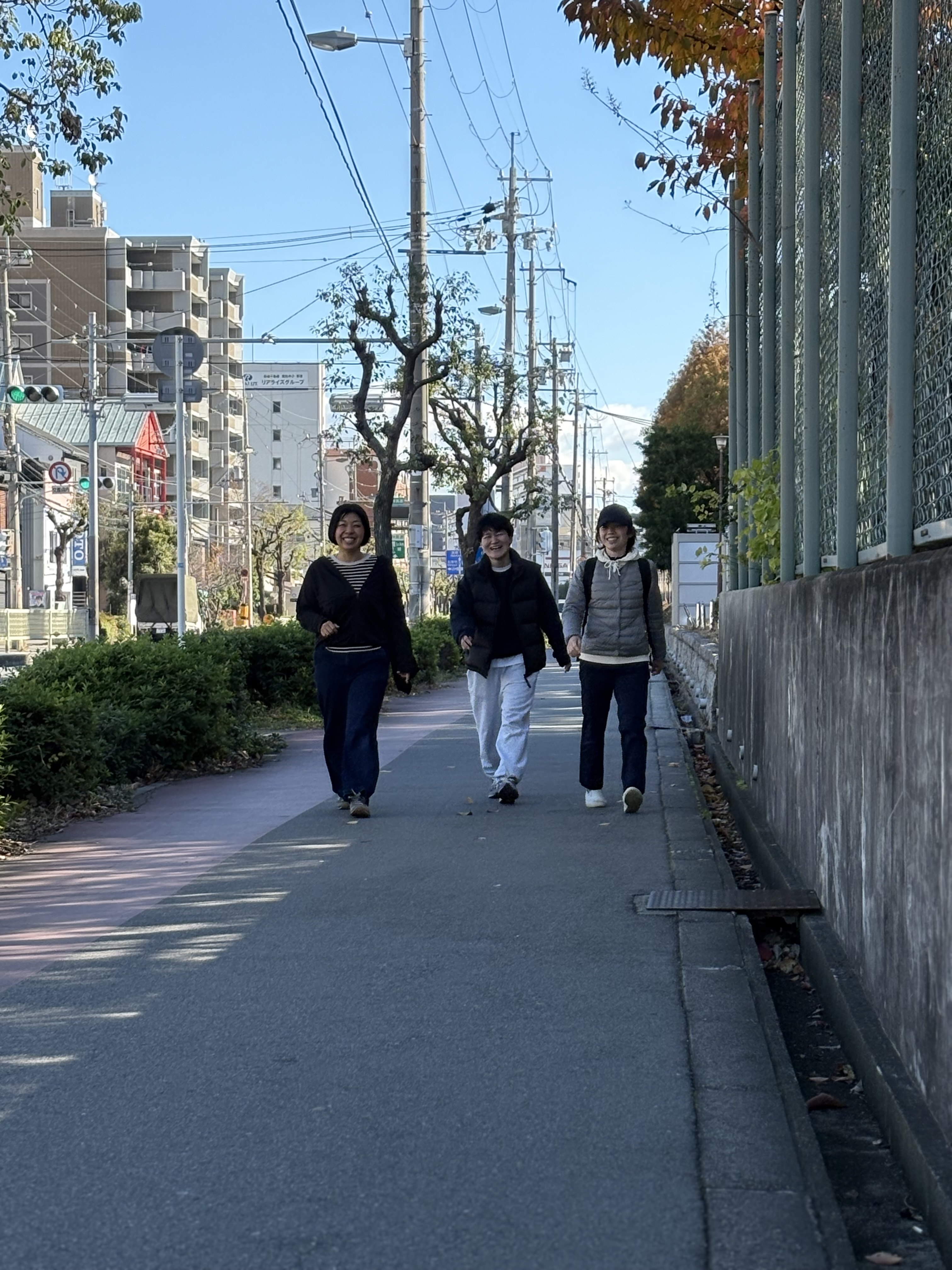 左からスタッフの
キョンキョン
シゲちゃん
おたえさん