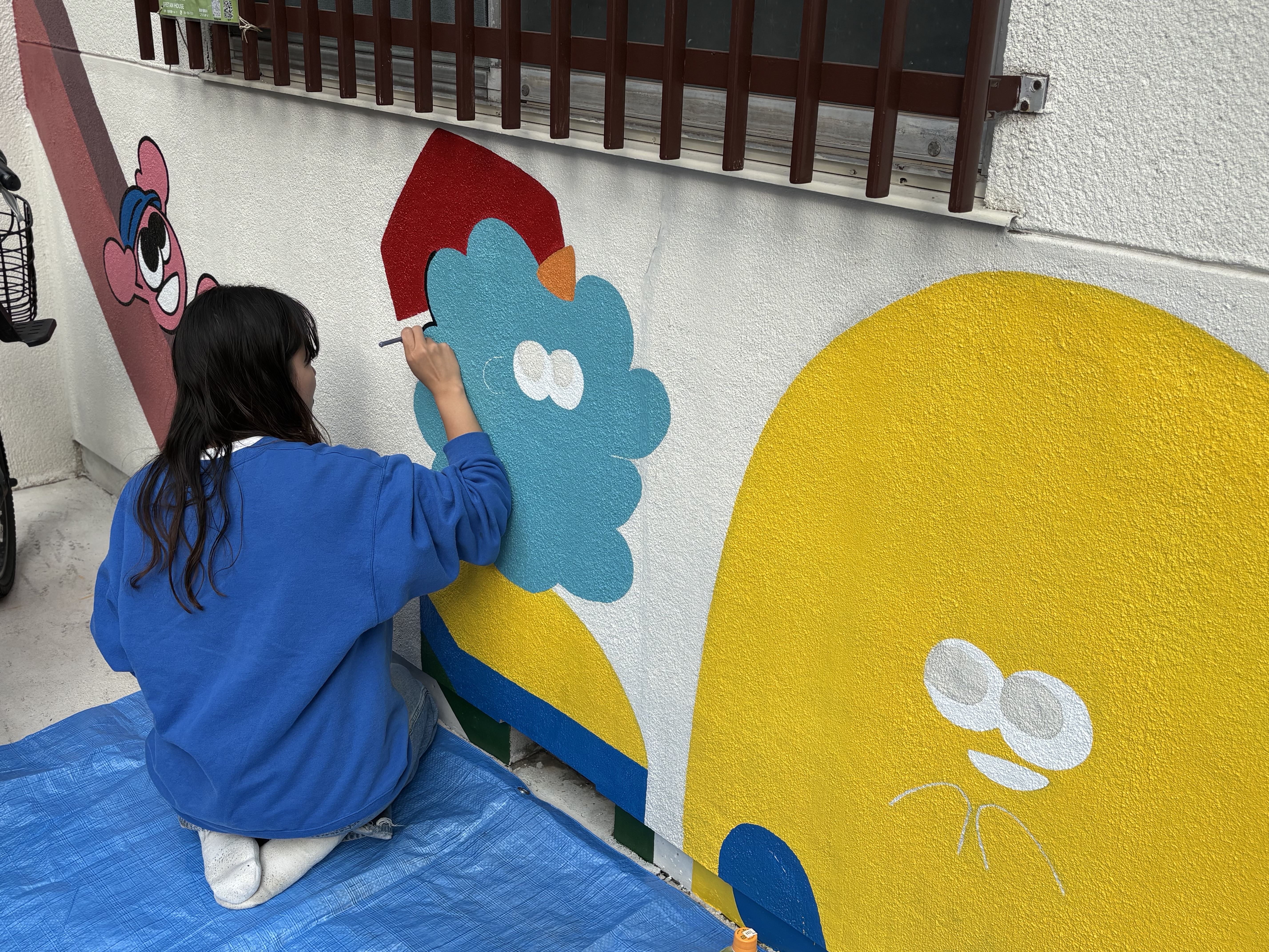 一つ一つ丁寧に描き、スレタンハウスを明るく垂らしてくれたちなつさん。