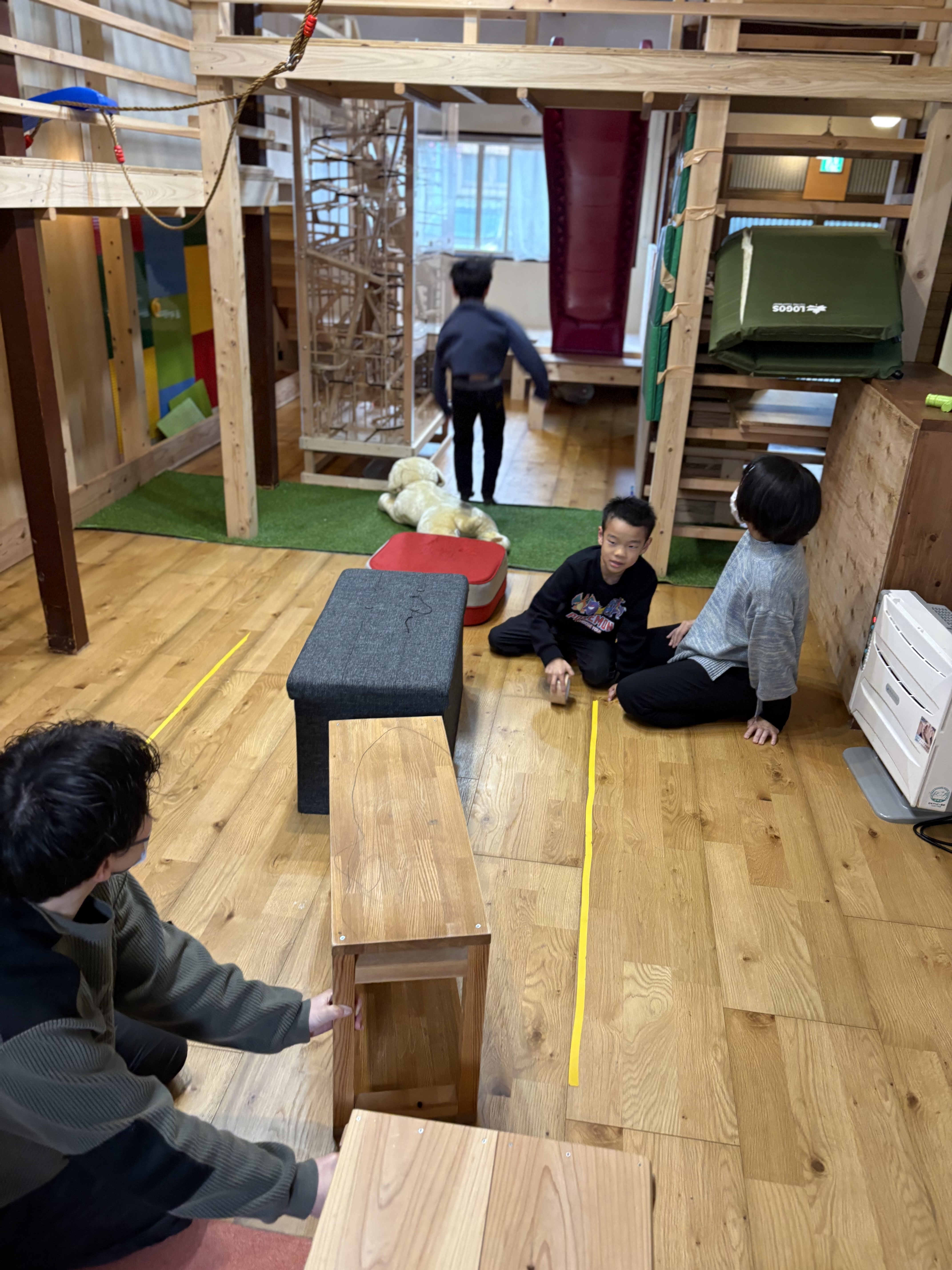 スタッフの支える安心感と、勇気をもらえる掛け声で、必ず成功したいと思う子どもたち。