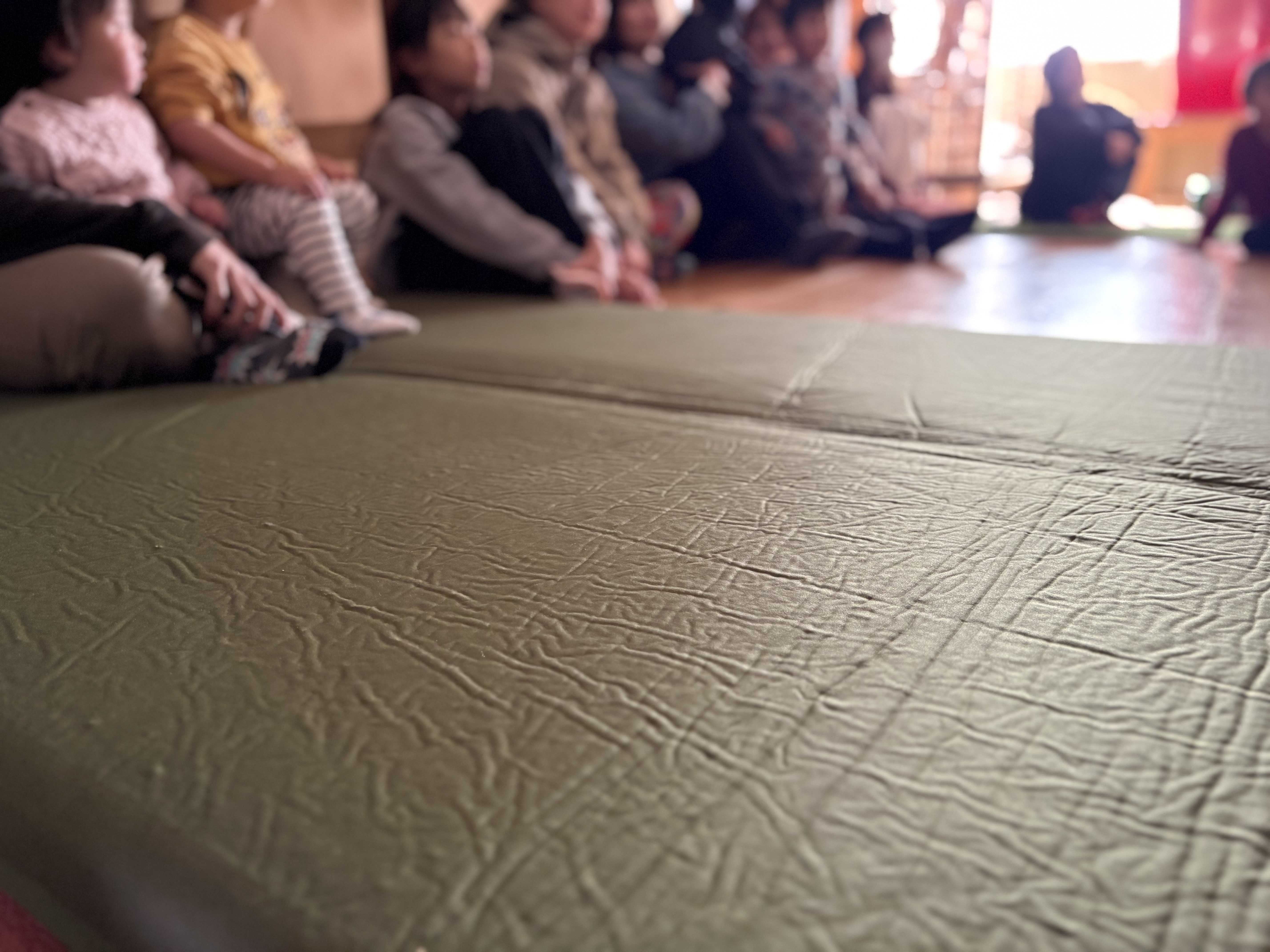 時には、笑顔になり、時には集中するといった、感動的な振り返りになりました。