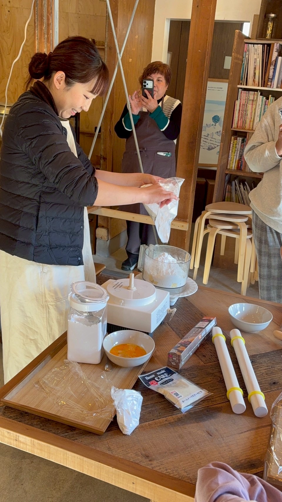 今回のクッキーイベントの先生です。丁寧に教えてくれたました。