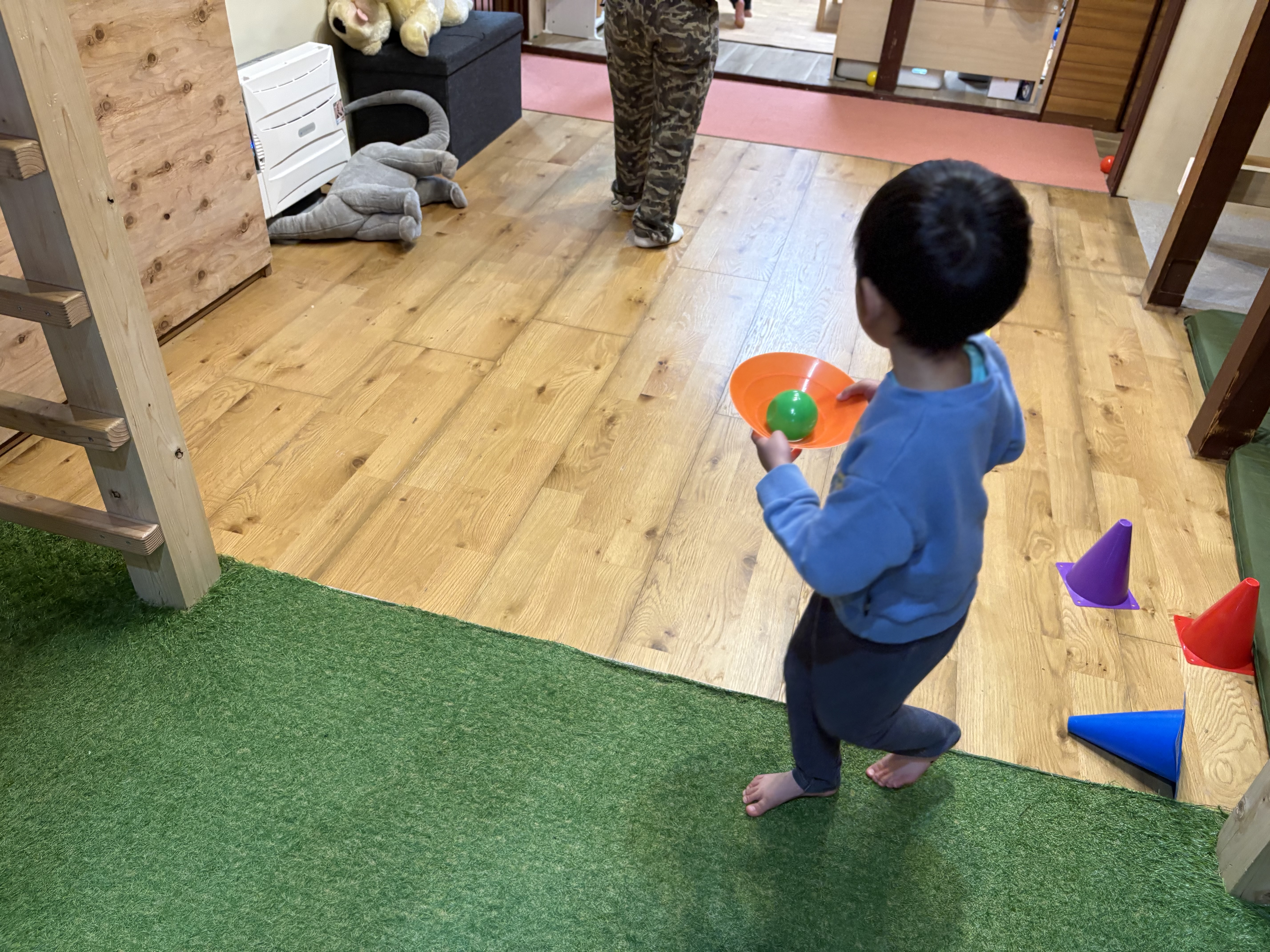 「悔しさが次へのパワーに。」

落とされて「あー！」と悔しがる表情。この感情の揺れこそが心の成長のチャンスです。