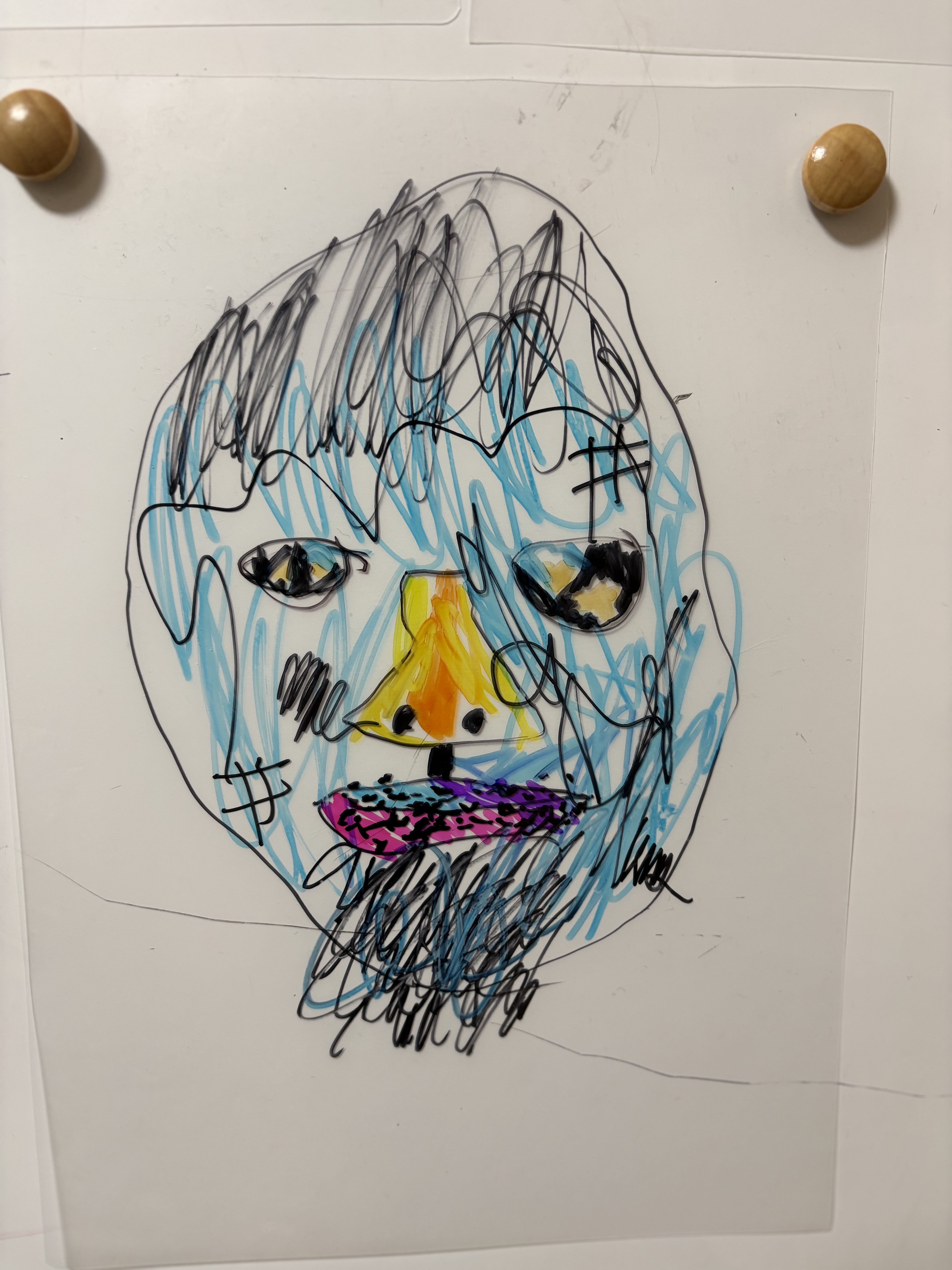 「二人で並んで、アーティストタイム。」
違う色、違う形。でも同じ空間で互いを尊重しながら描き進める、温かい社会性の1枚。