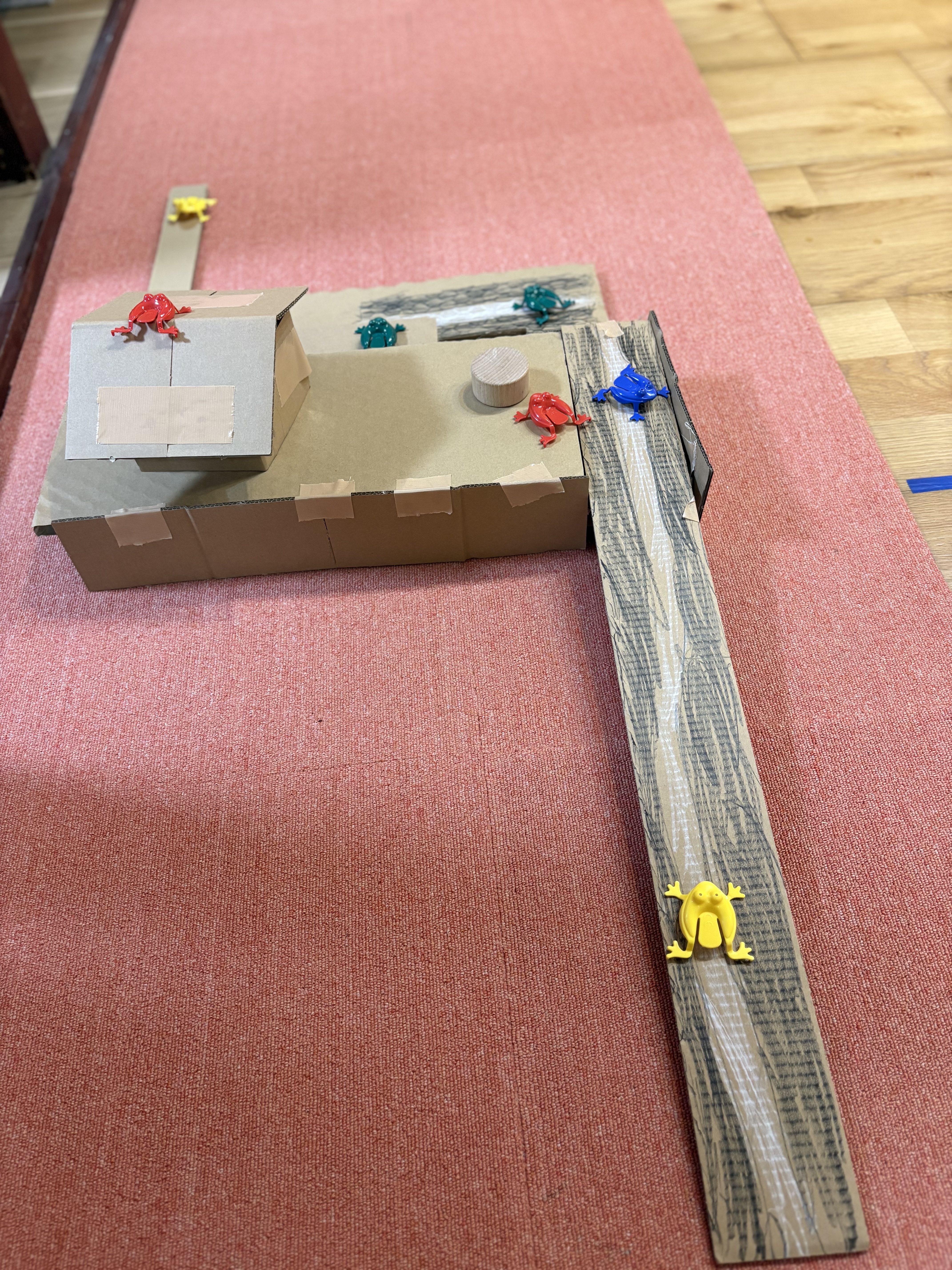 🐸🌈✨ 【発見!遊びの宝物】捨てられダンボールが大変身!子どもたちのひらめきが止まらない! 🏰🎨