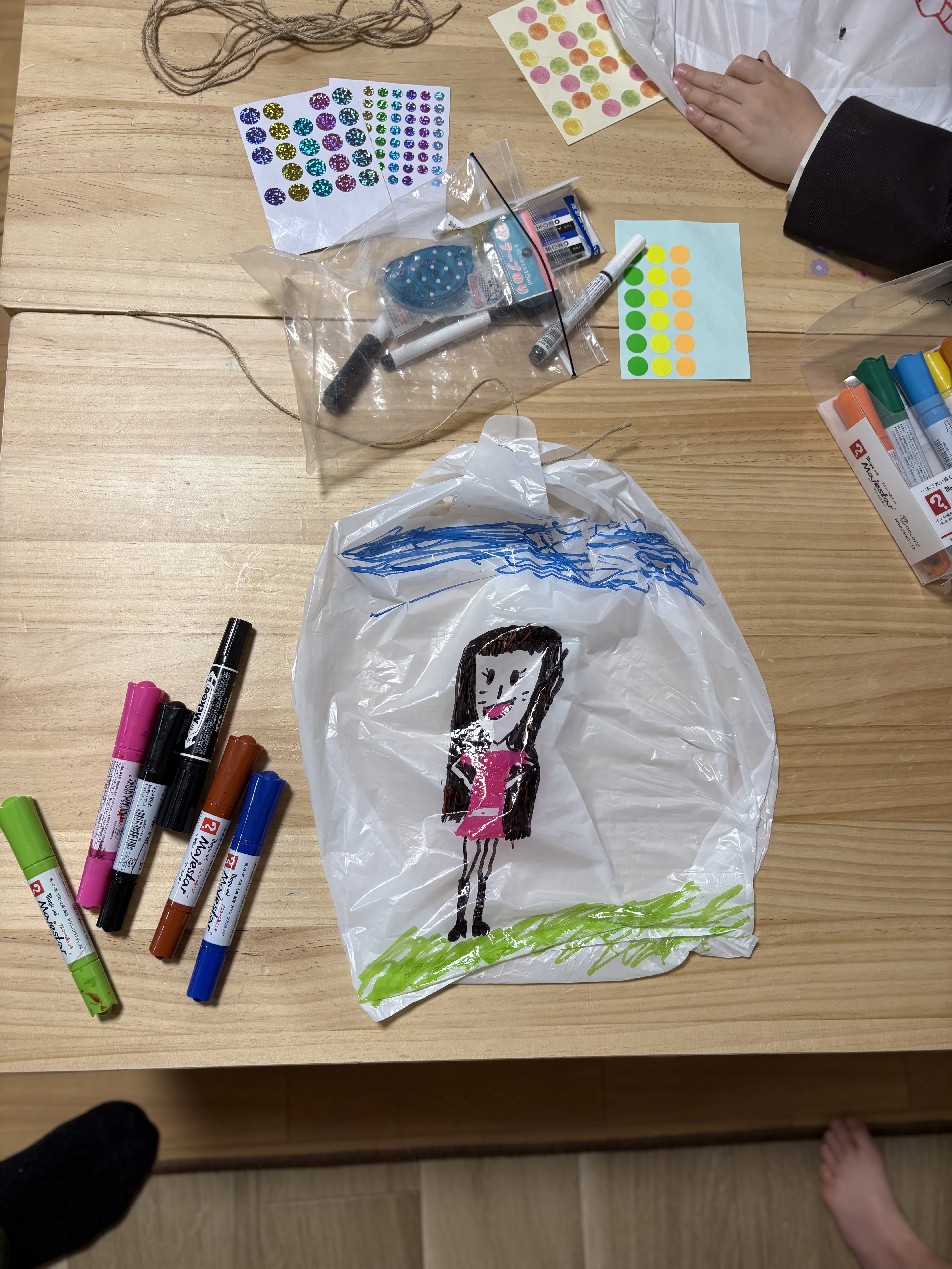 🌬️✨ 「寒い風」は敵じゃない、最高の相棒だ！手作り凧が空で踊った日。🎨🪁