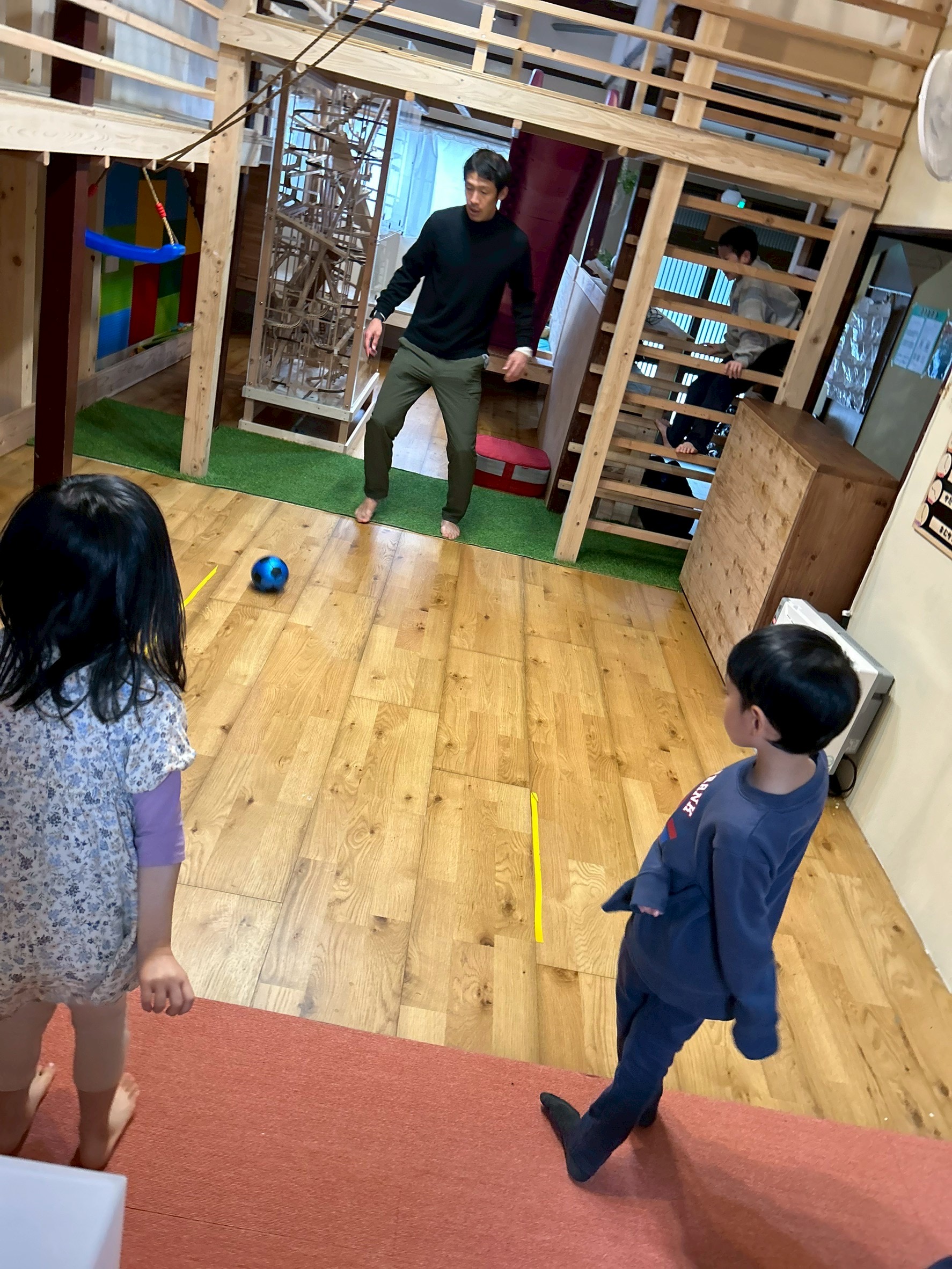 ⚽️ 一言も話せなかった少年が、スレタンハウスを作った理由。「好き」が見つかれば、子どもは必ず光り輝く。✨🏠