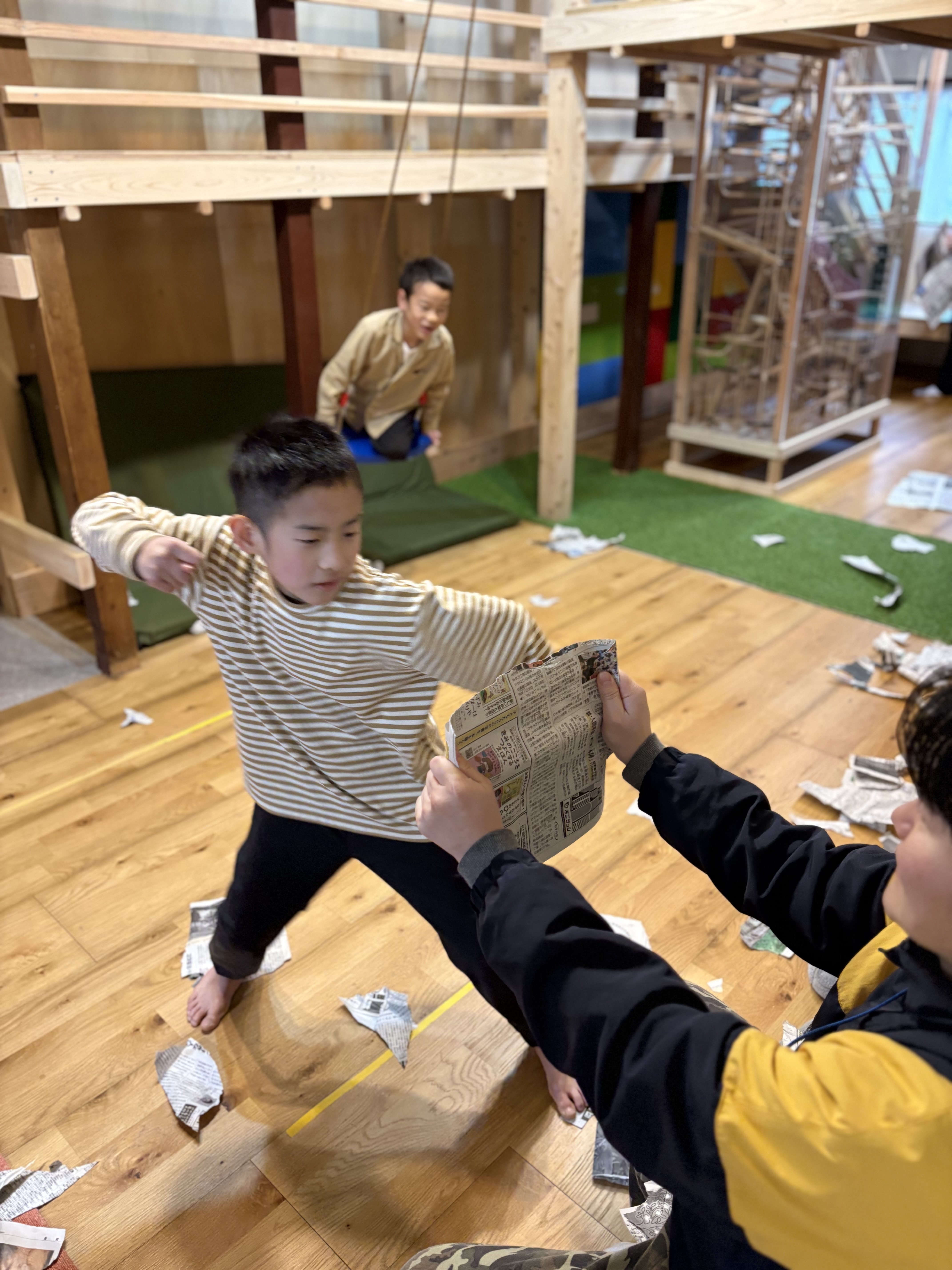 🏃‍♂️✨ スタッフたちが仕掛けた「本気の遊び」。一瞬の動きに隠された、驚きの成長ストーリー。