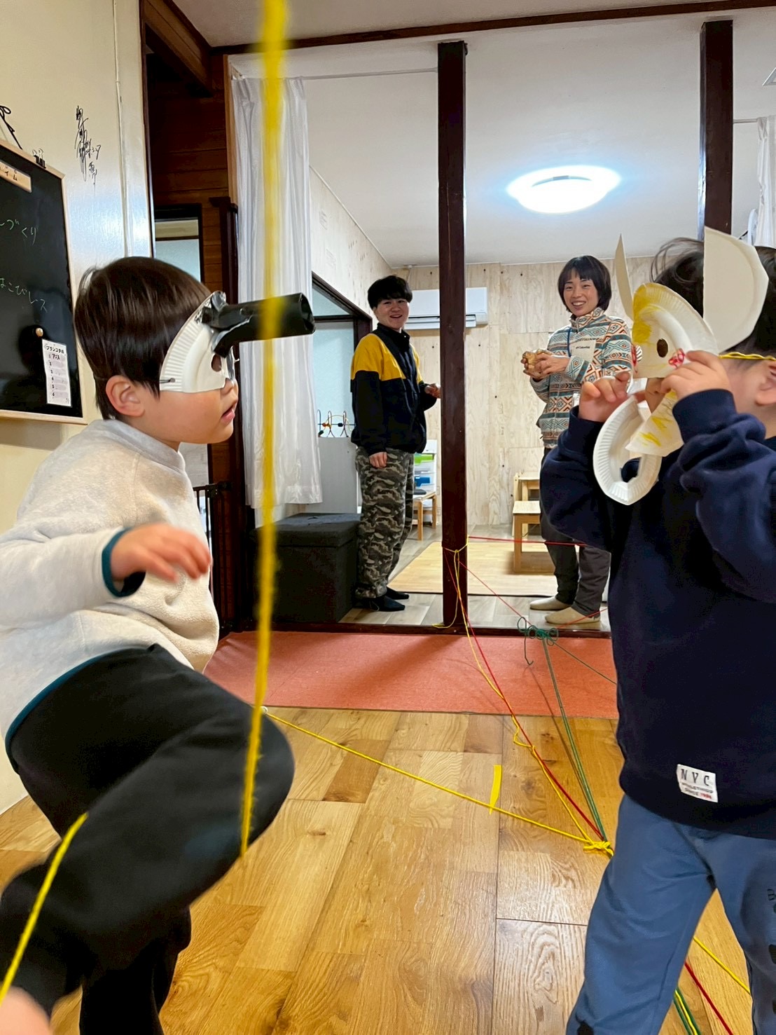 😎✨ 【ヒーロー見参！】「可愛い」から「かっこいい」へ。未就学児が見せる、自信満々の決めポーズ！ ⚡️🌈