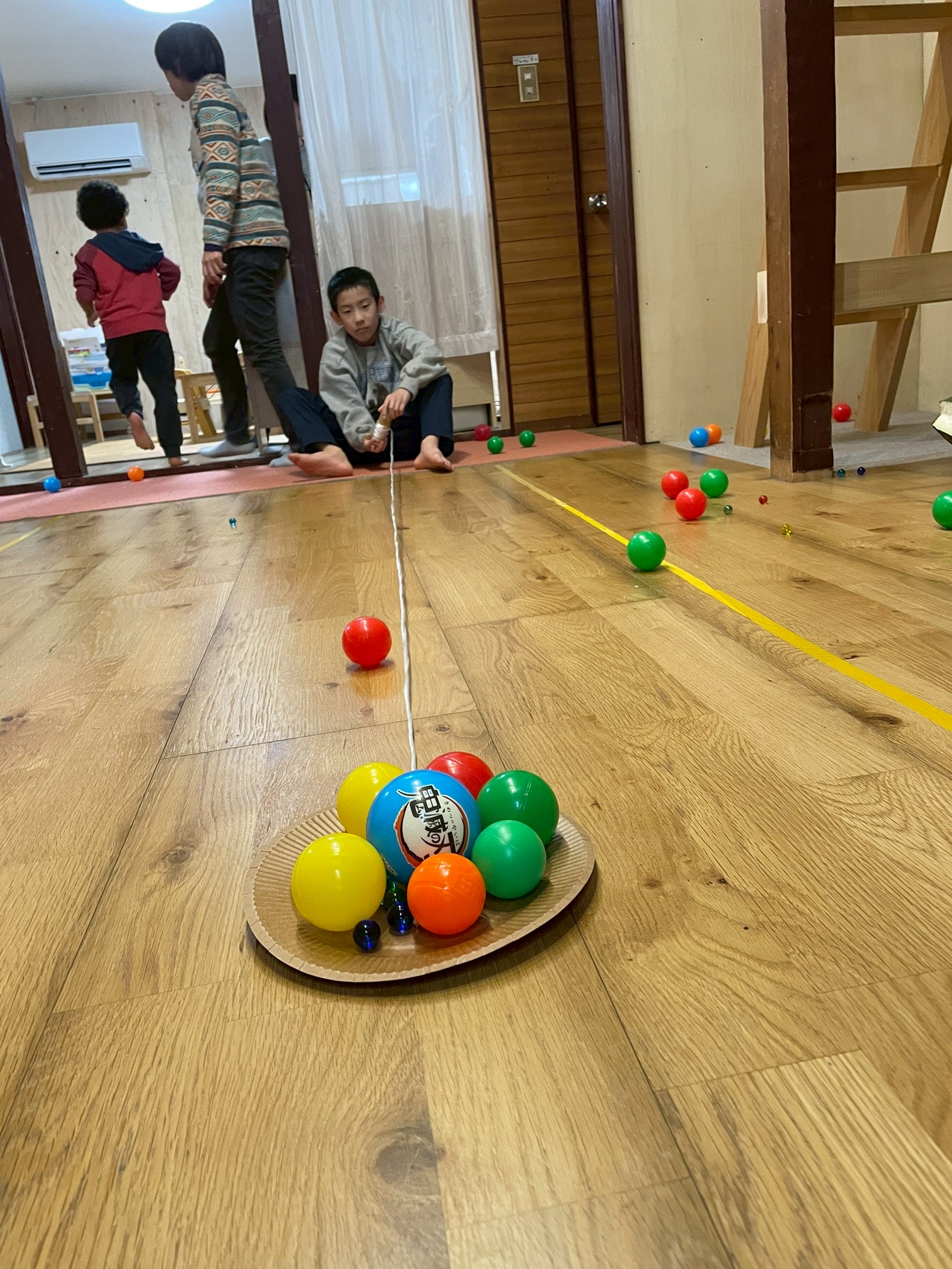 🎯 【クルクル大作戦】お皿の上の宝物を守り抜け！「できた！」の先にある挑戦者たちの物語。 🎈✨