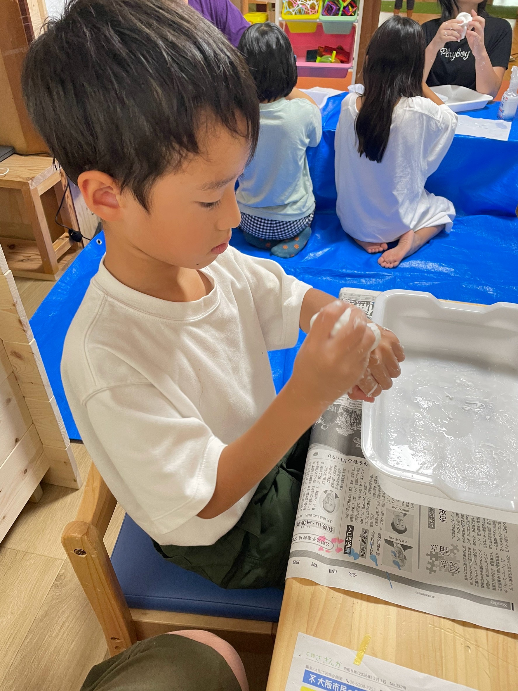 【ワクワク感触遊び】ふわふわ・もちもち💭紙粘土でスクイズ作りに挑戦！✨