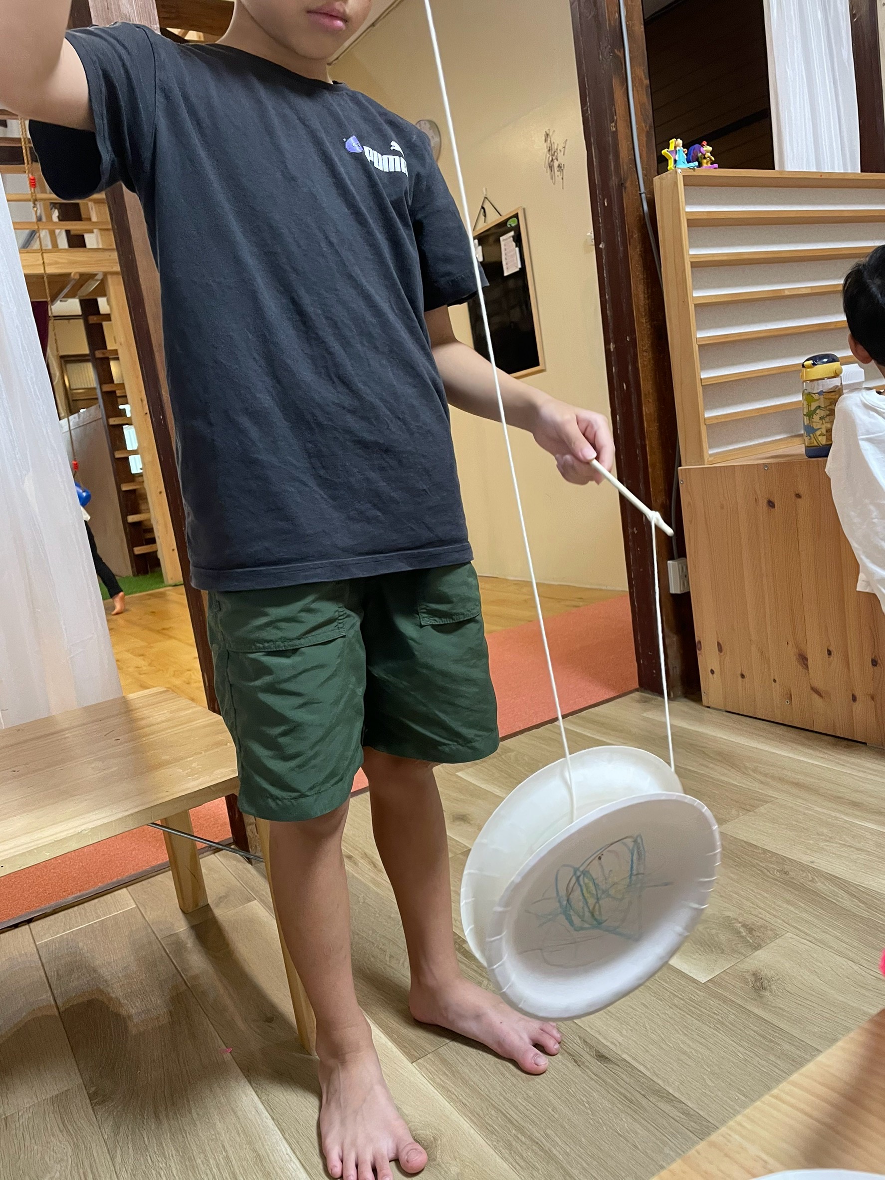 「見て見て、こんなに回るよ！」シュルシュル動く紙皿ヨーヨー作りに挑戦🪀✨【スレタンタイム】